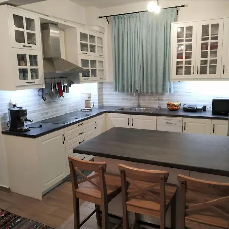 Cosy Apartment * חאניה